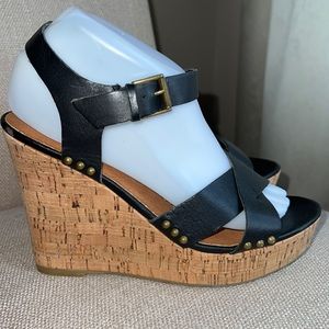 DV Dolce Vita Sandals